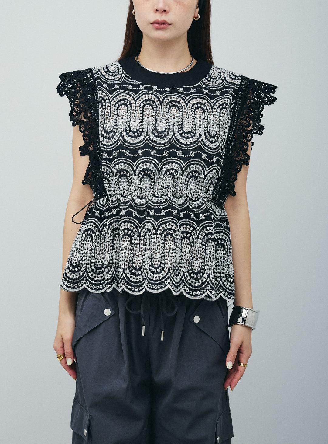 [予約]エンブロイダリーレースブラウス