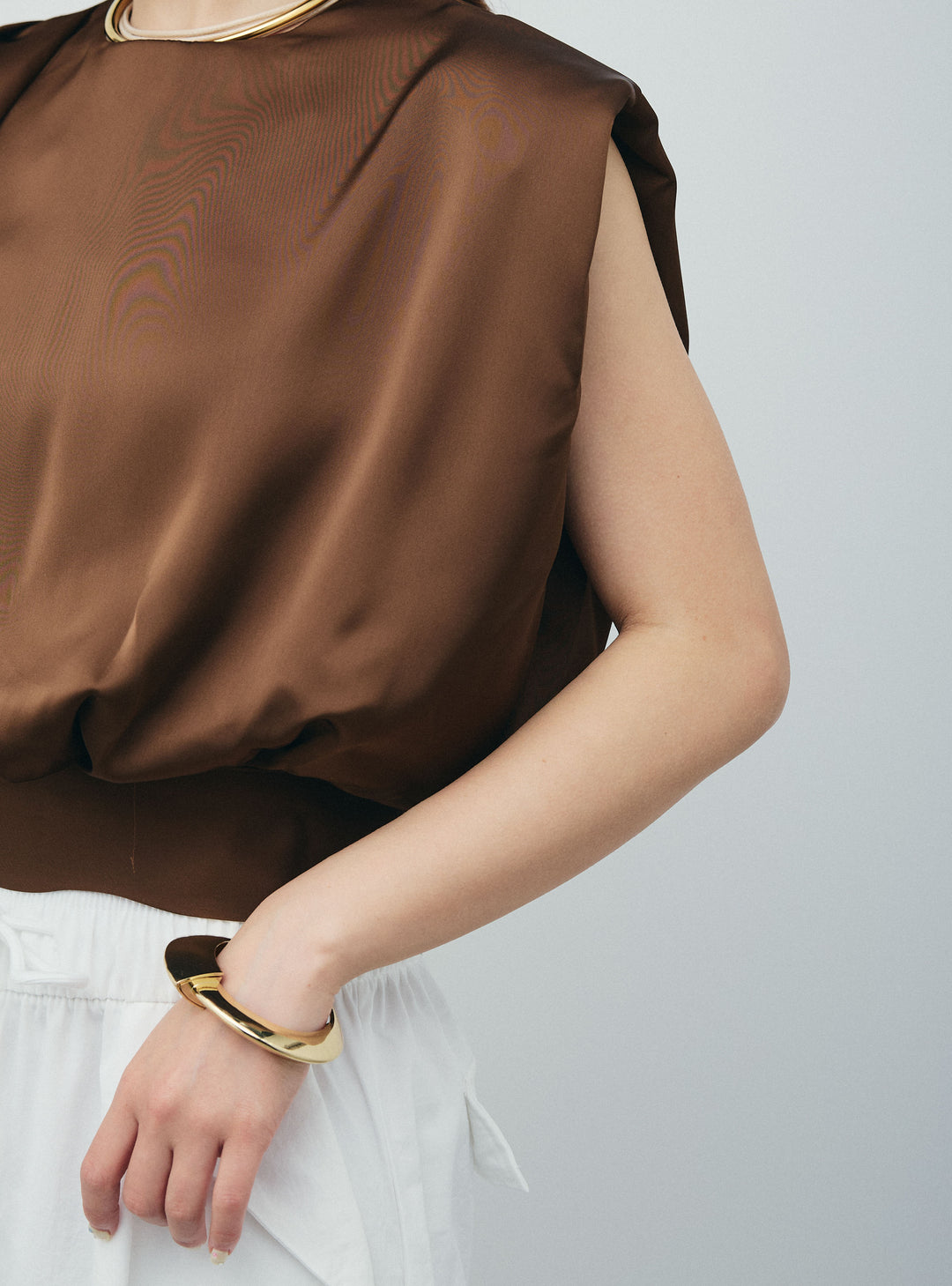 [予約/SET]アシンメトリードレープサテンブラウス+カーゴパンツ(2set)