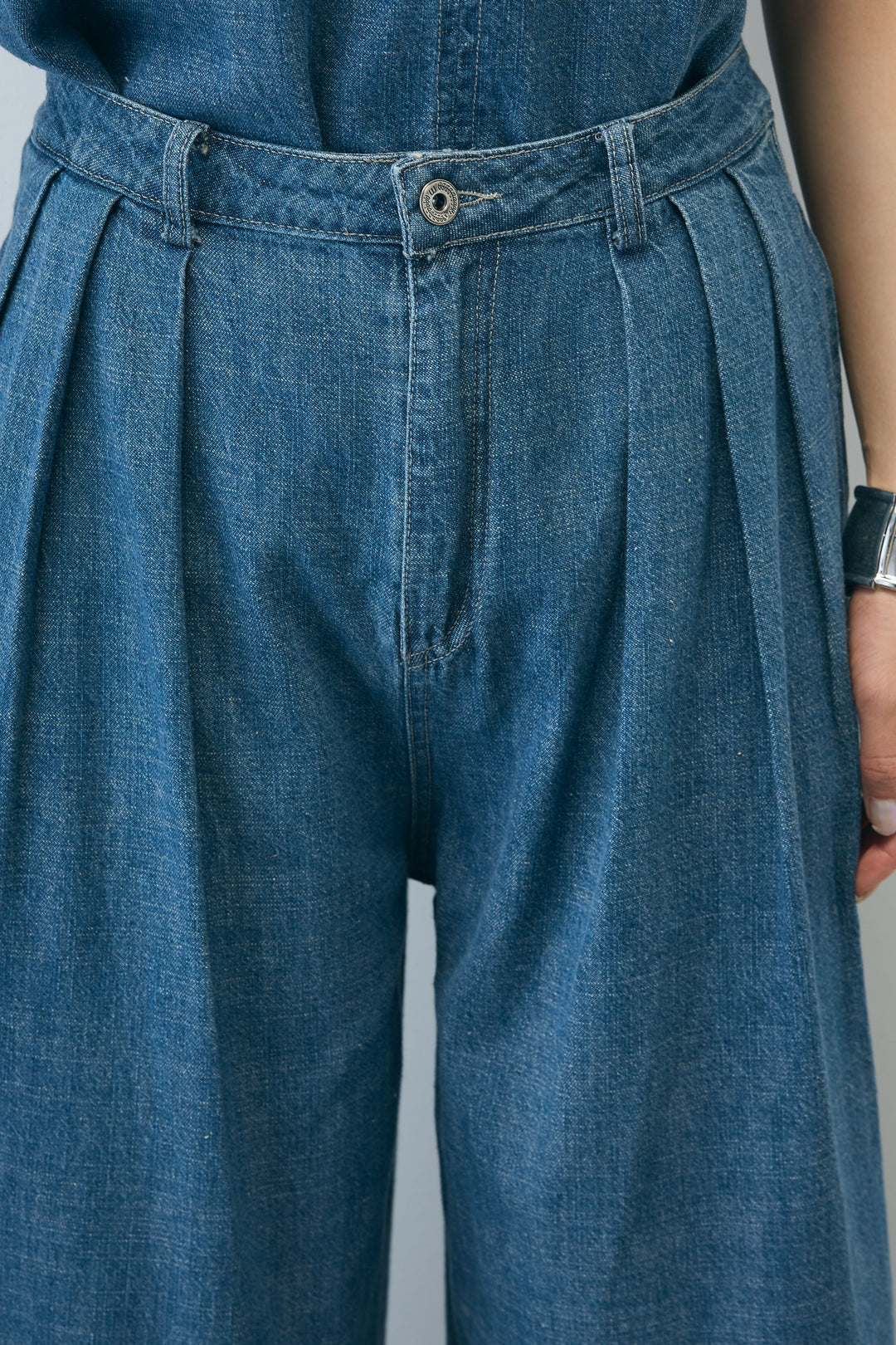 [予約]Vネックデニムセットアップ