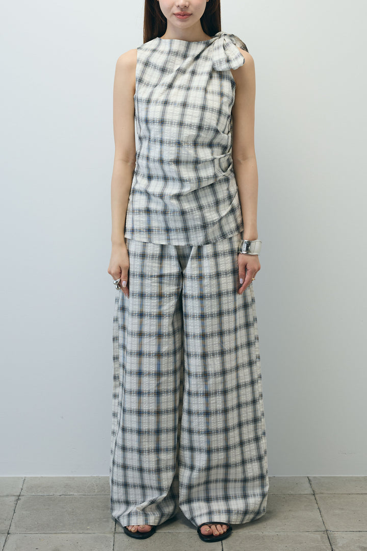 アシンメトリー肩リボンセットアップ