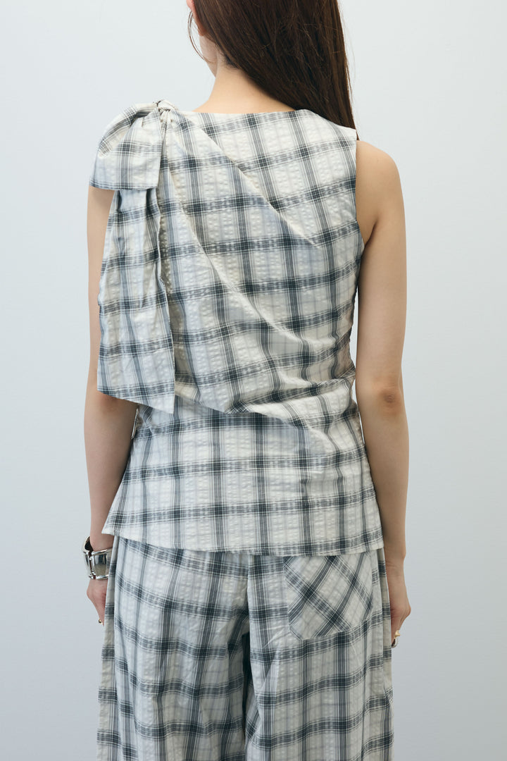 アシンメトリー肩リボンセットアップ