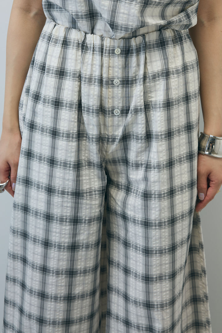 アシンメトリー肩リボンセットアップ