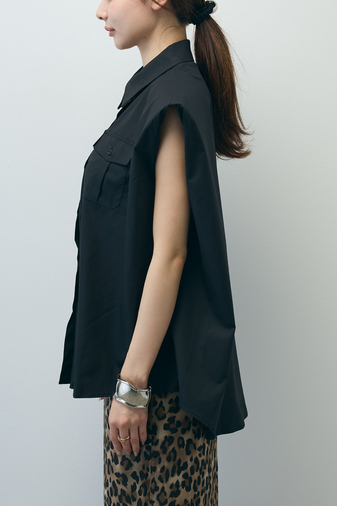 [予約/SET]スカーフ付きボックスシャツ+レオパードシアースカート(2set)