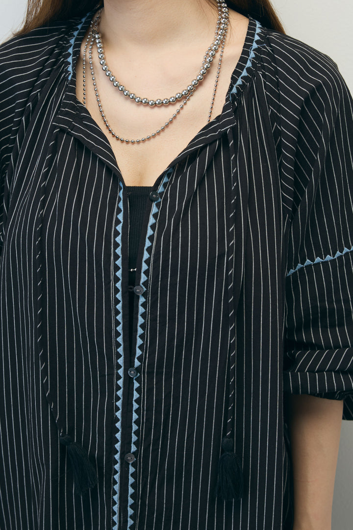 [予約]ストライプ刺繍ワンピース