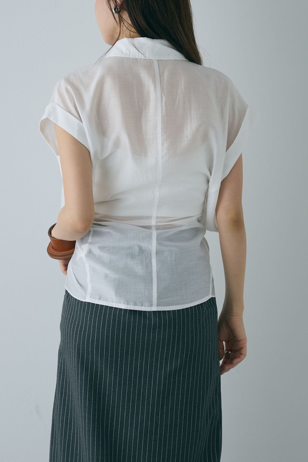 [予約]フロント巻きノースリーブシャツ