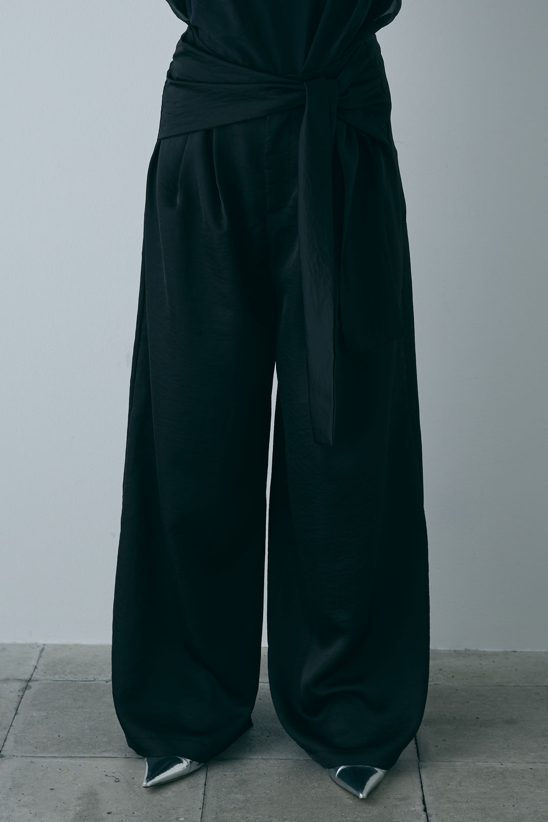 [予約]ウエストラップサテンワイドパンツ