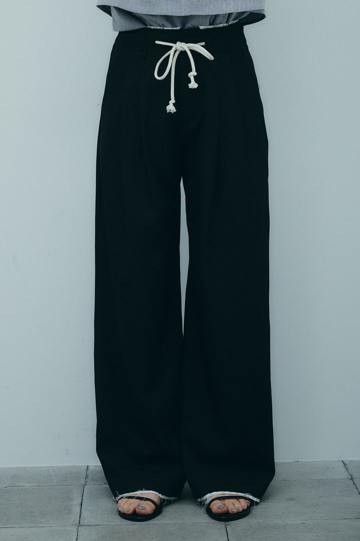 [予約/SET]レイヤード風ノースリーブブラウス+裾切りっぱなしデザインパンツ(2set)