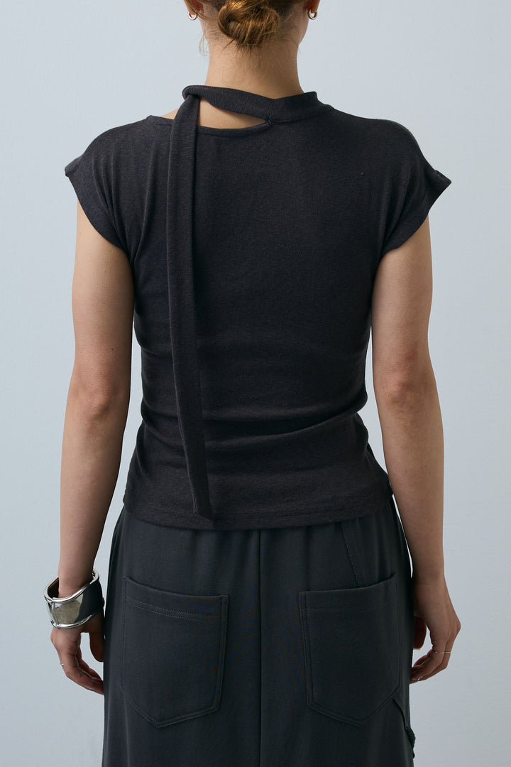 [予約]タイ付きコンパクトトップス