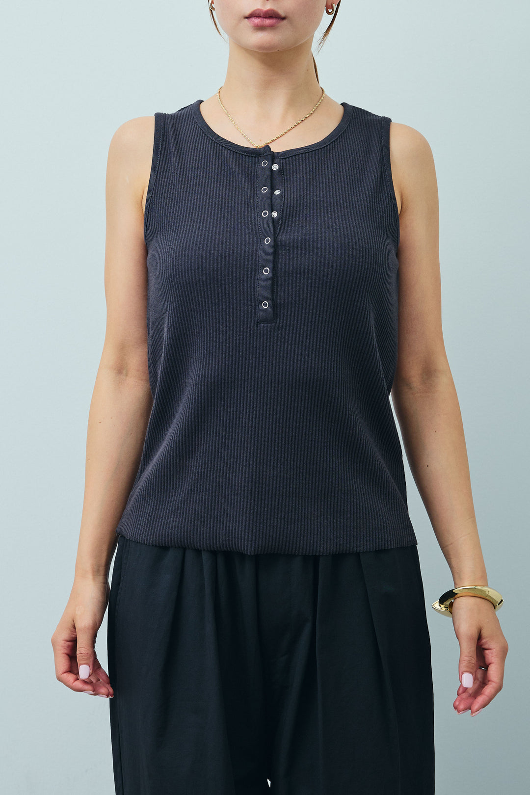 [予約]セルフカットリブヘンリーネックノースリーブトップス