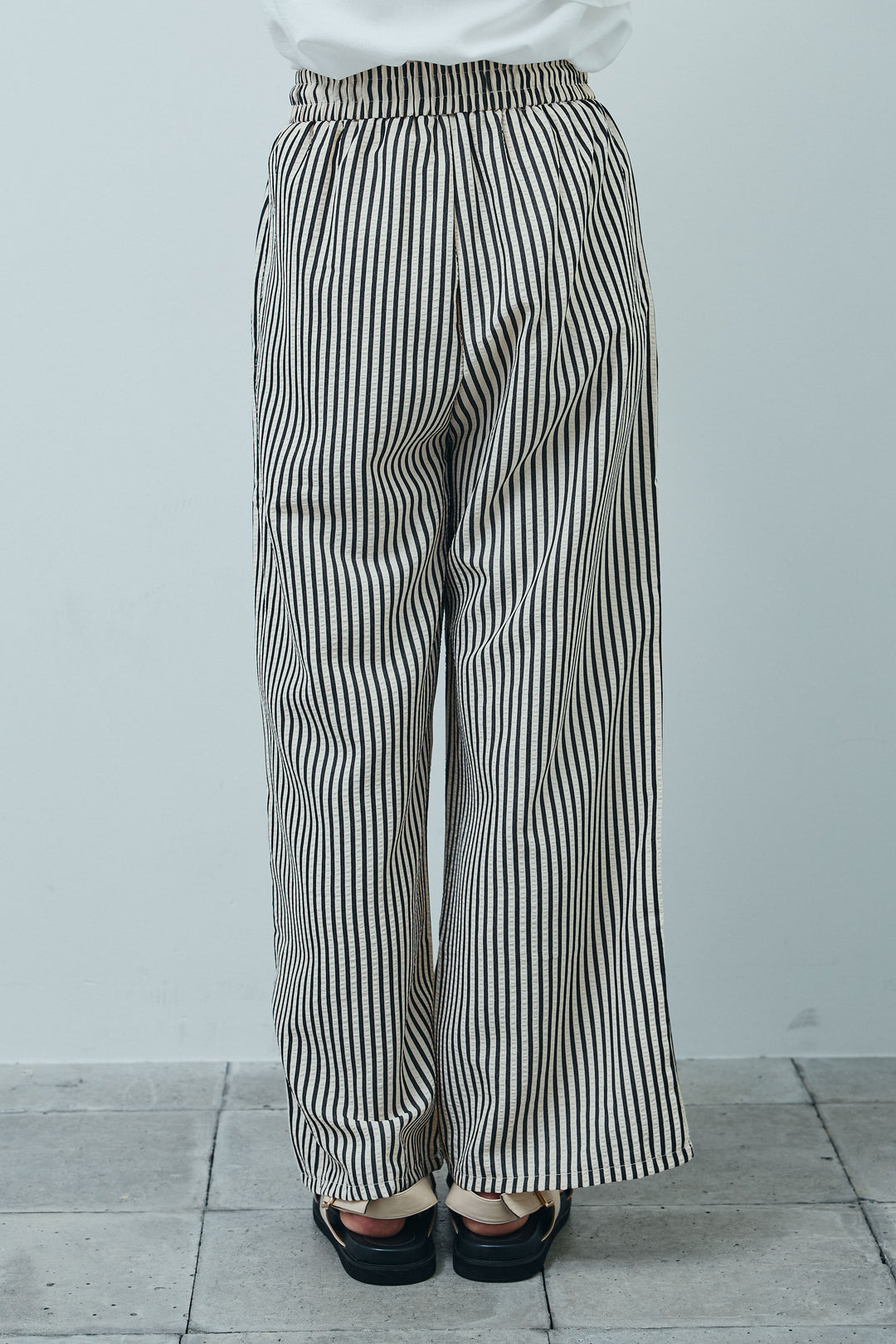 [予約/SET]シアーバックツイストノースリトップス+ストライプ柄イージーパンツ(2set)