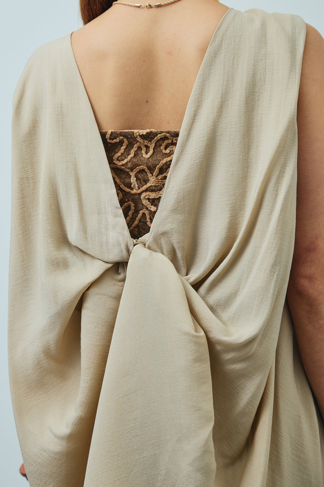 [予約/SET]シアーバックツイストノースリトップス+コード刺繍ベロアキャミ+裾ドロストナイロンパンツ(3set)