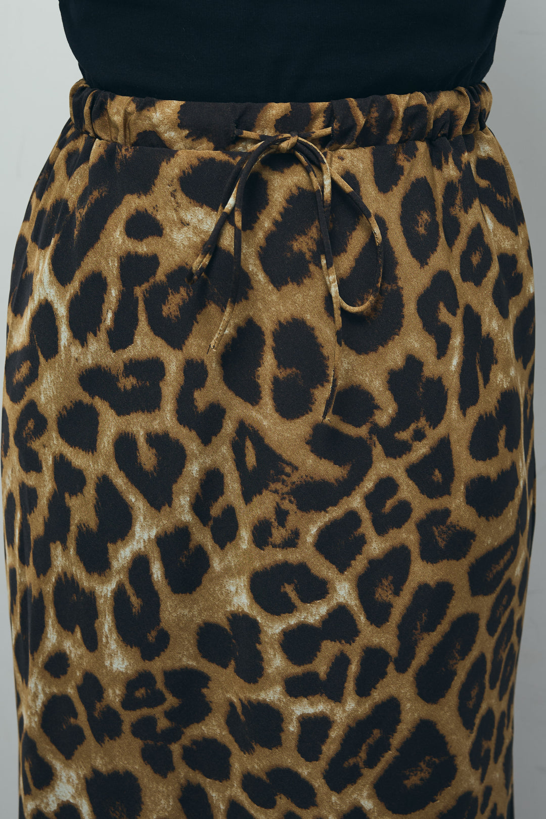 [予約/SET]キルトピン付きロングカーディガン+レオパードナロースカート(2set)