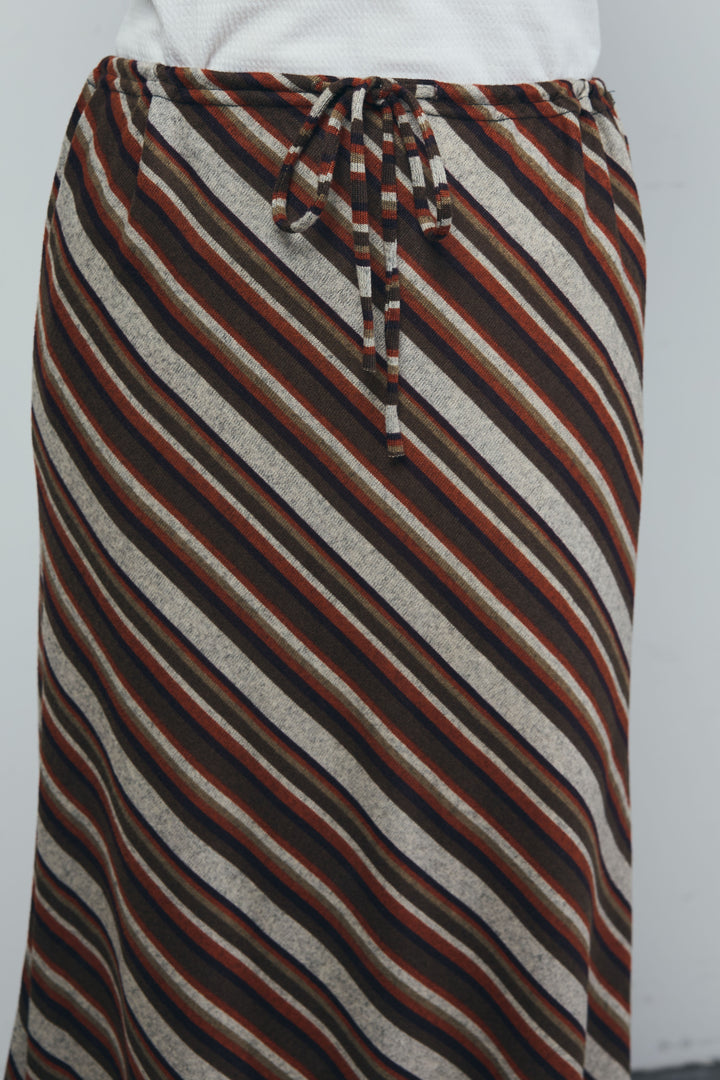 [予約/SET]リネン混ギャザーシアーニット+セルフカットリブヘンリーネックノースリーブトップス+マルチストライプナロースカート(3set)