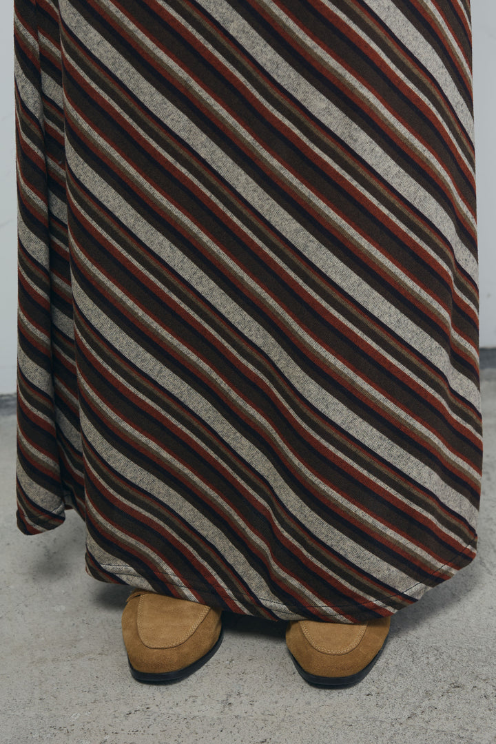 [予約/SET]フェイクスエードベスト+マルチストライプナロースカート(2set)