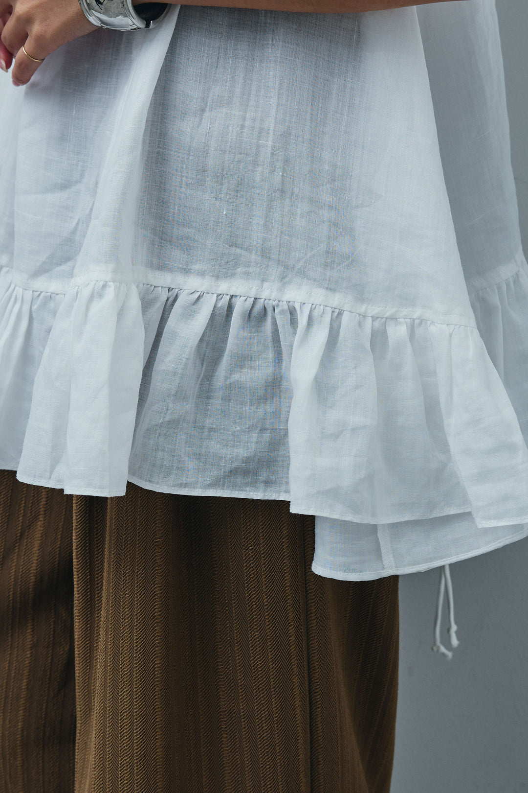 [予約/SET]リネン100%バックレースアップブラウス+ニュアンスラインワイドパンツ(2set)