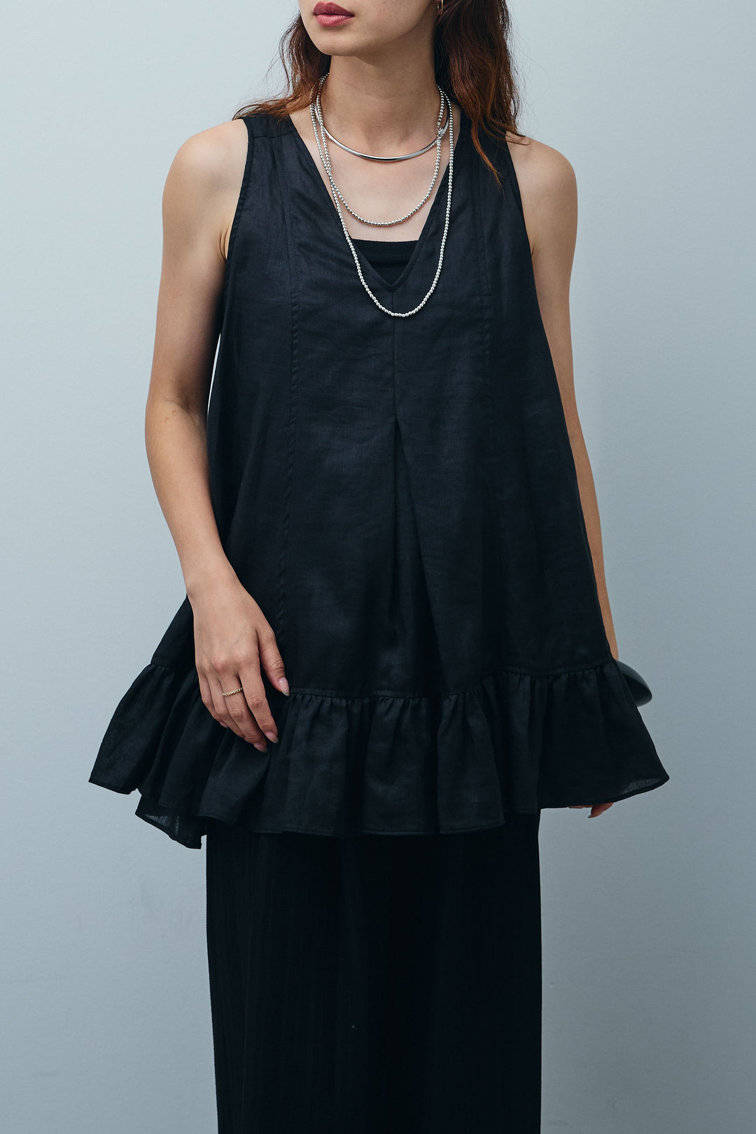 [予約]リネン100%バックレースアップブラウス