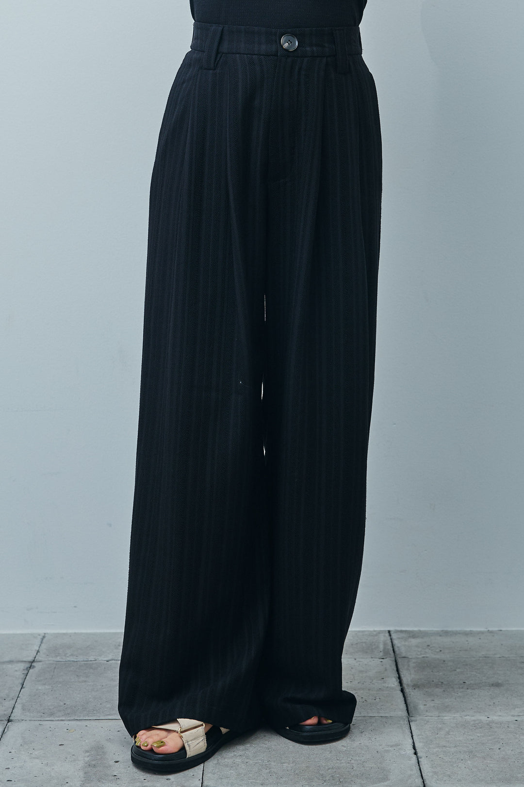 [予約]ニュアンスラインワイドパンツ