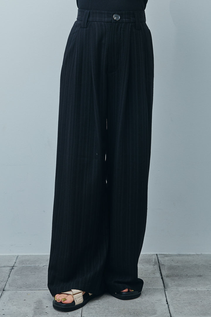 [予約]ニュアンスラインワイドパンツ