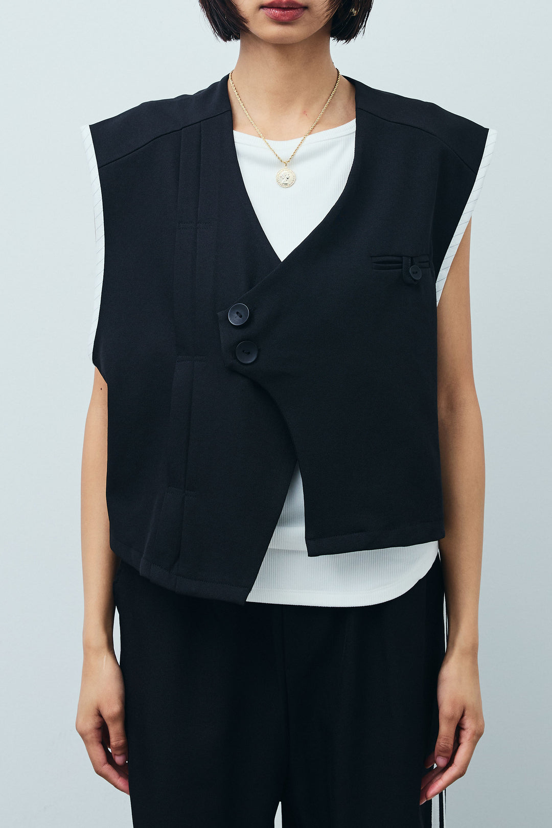 [予約]アシンメトリーデザインジレ