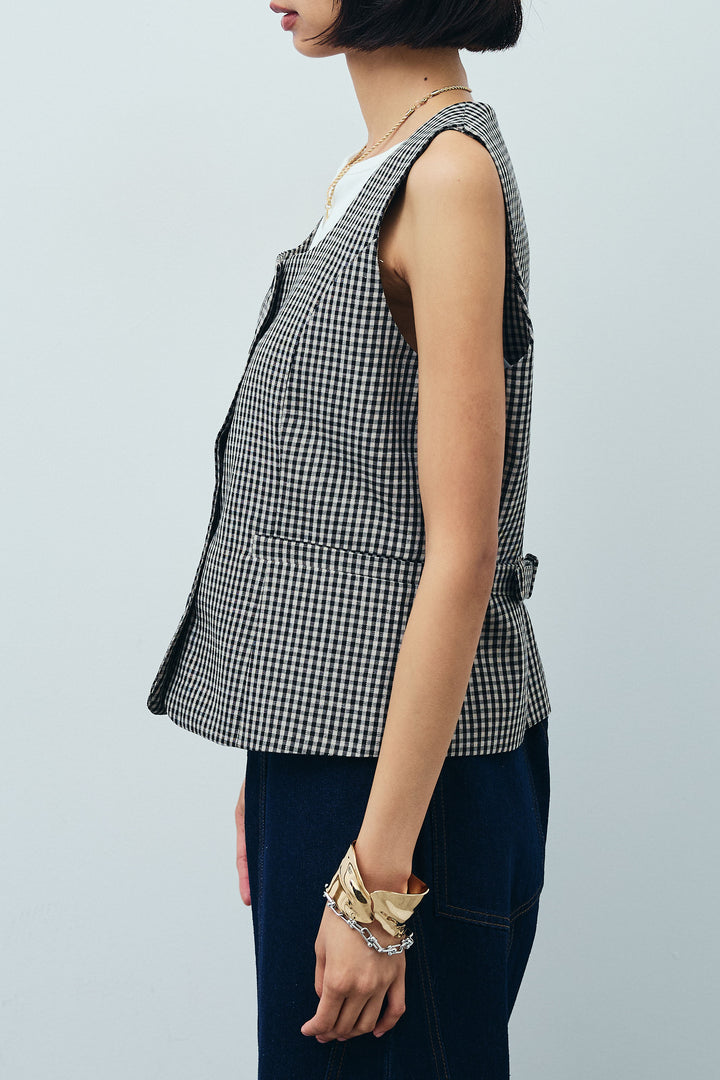 [予約]チェックベスト