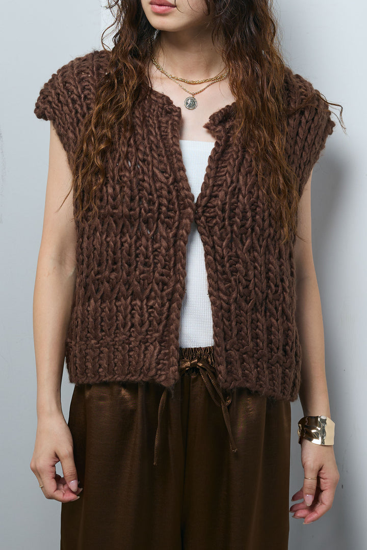 ハンドニットロービングベスト