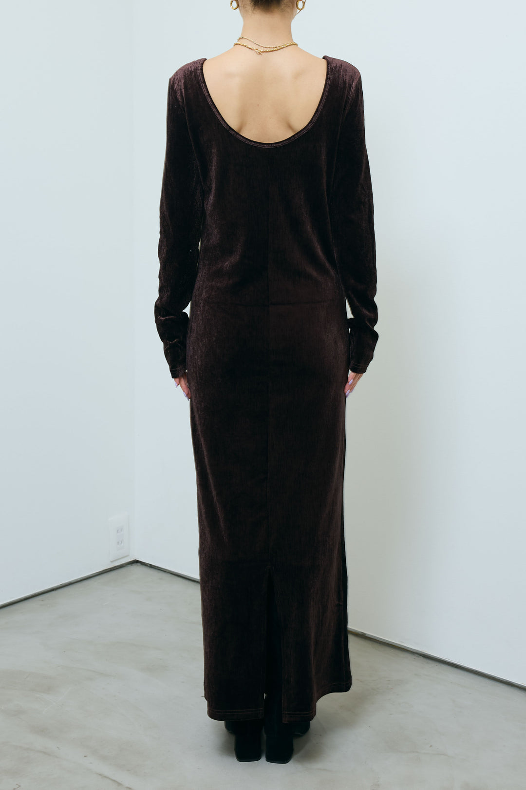 [予約/SET]ベロアバックオープンワンピース+プードルファーベスト(2set)