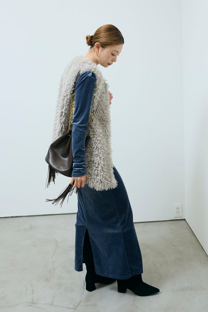 [予約/SET]ベロアバックオープンワンピース+プードルファーベスト(2set)