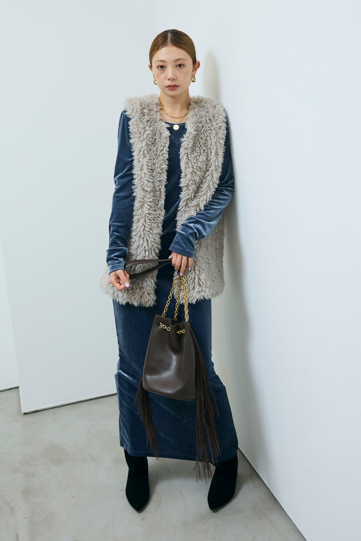 [予約/SET]ベロアバックオープンワンピース+プードルファーベスト(2set)