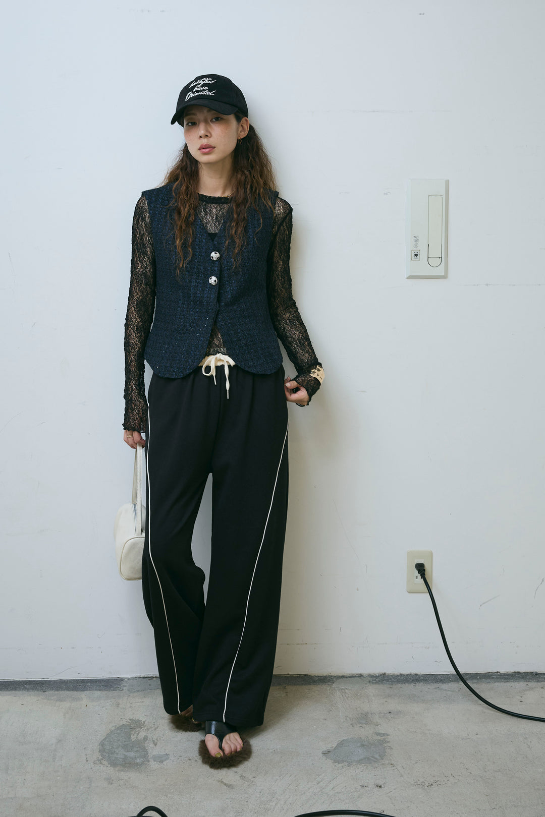 [予約/SET]ビジューボタンラメツイードジレ+裏毛カーブラインワイドパンツ(2set)