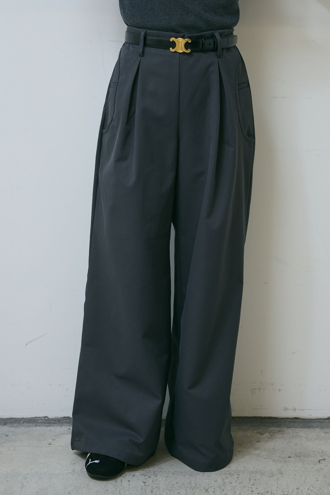 サイドポケットカーブフォルムパンツ