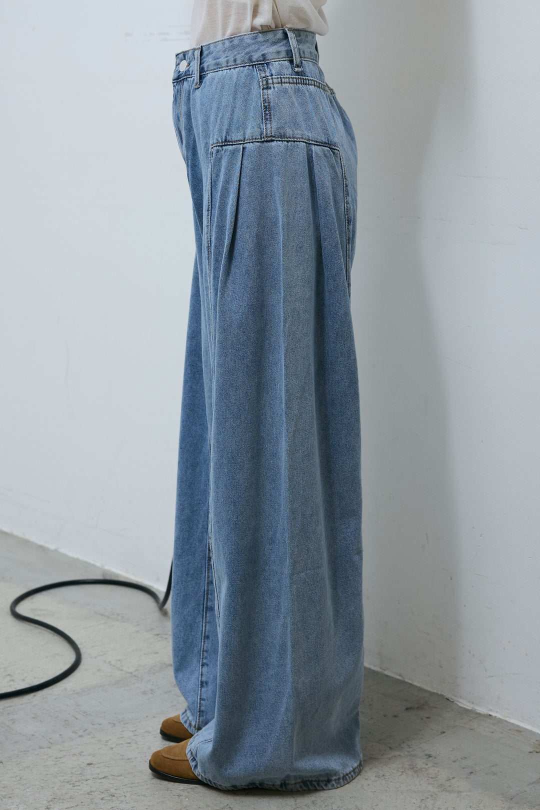 [予約]サイド切り替えデニム