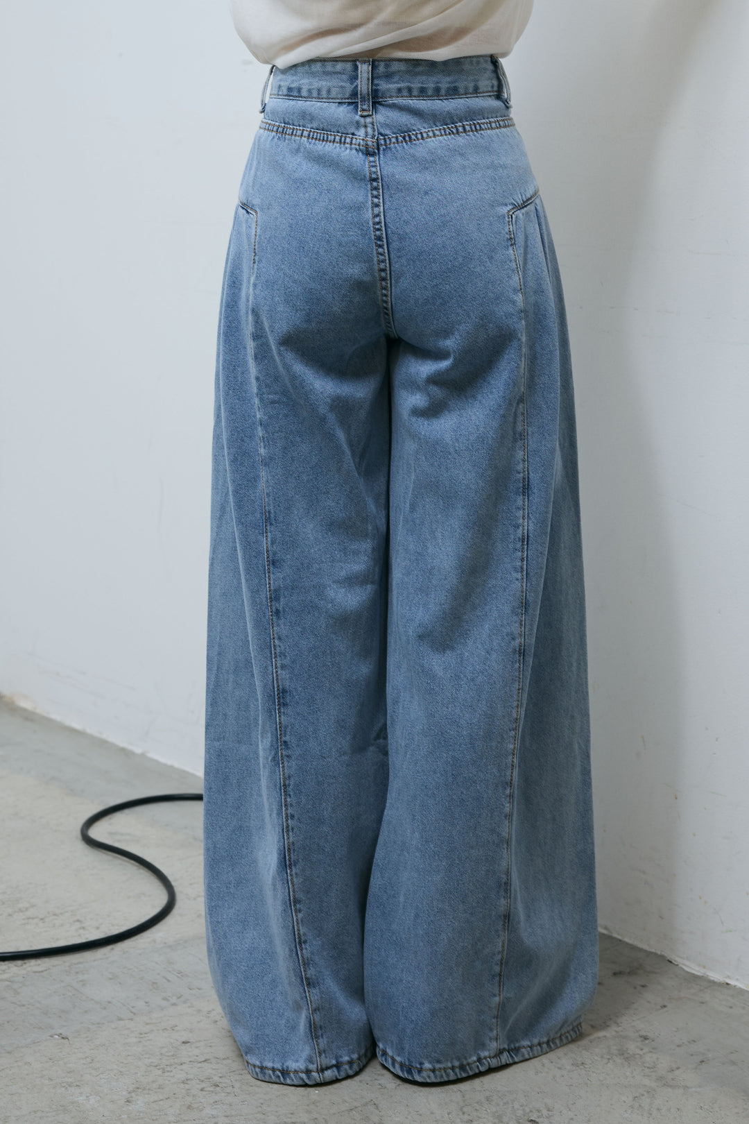 [予約]サイド切り替えデニム