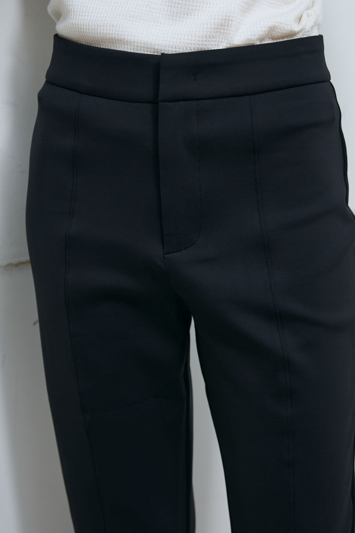 [予約/SET]プレッピーコントラストニット+ストレッチバイカーパンツ(2set)