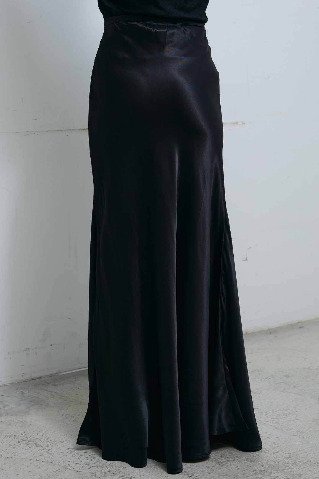 [予約/SET]シアールーズボーダーニット+サテンナロースカート(2set)