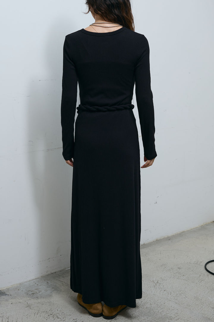 [予約]ブレイデットベルトつきヘンリーネックワンピ