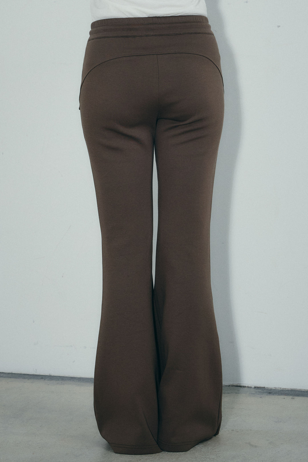 [予約]美脚フレアスウェットパンツ