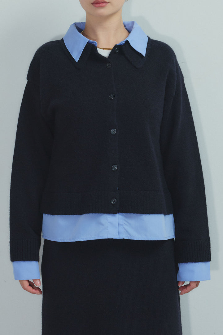 [予約/SET]シャツレイヤードライクニットカーデ+袖レースレイヤードプルオーバー+シャツレイヤードライクニットスカート(3set)