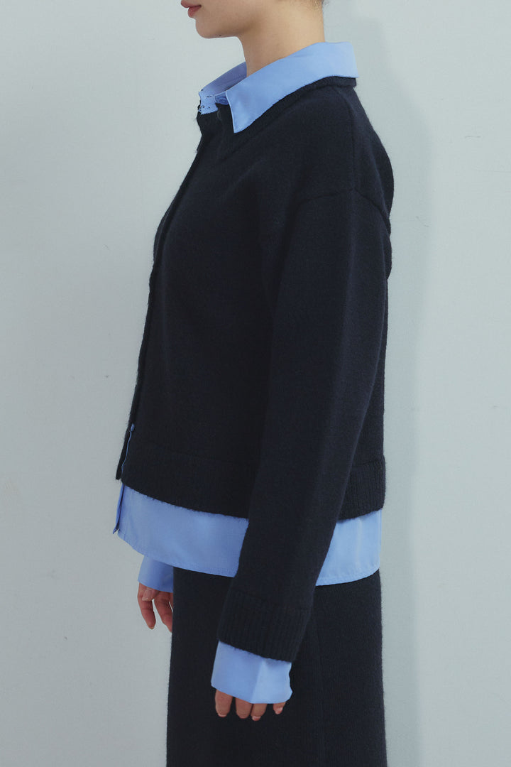 [予約]シャツレイヤードライクニットカーデ