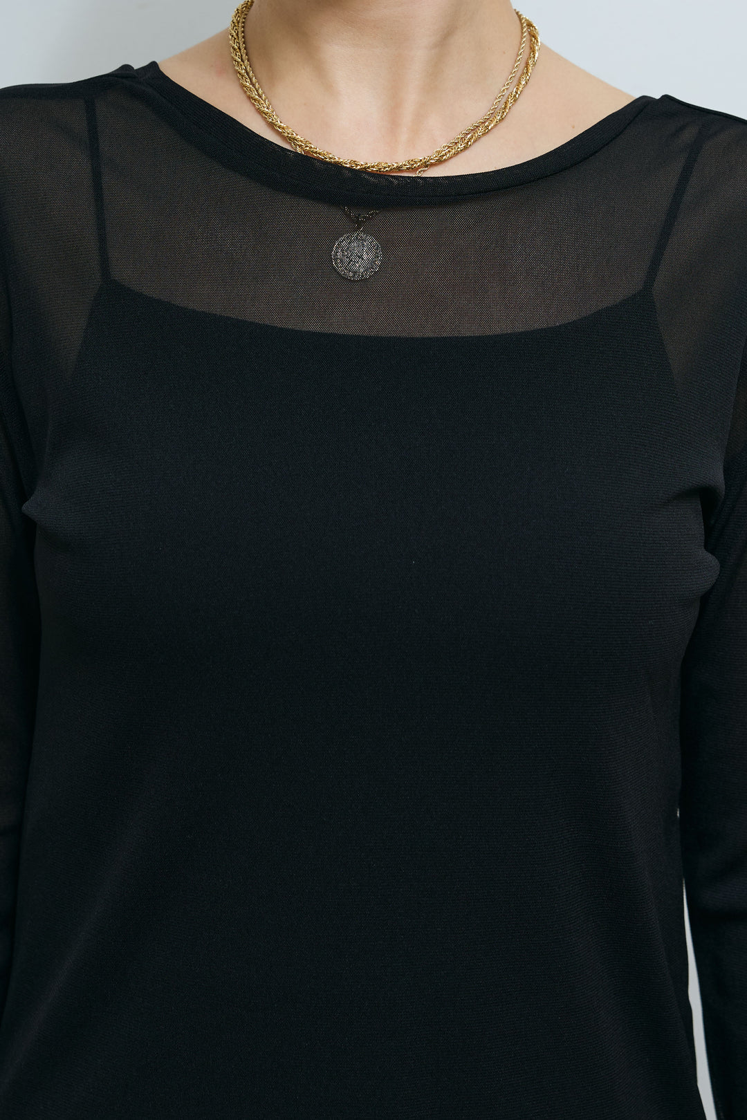 [予約]ラウンドバックシアートップス