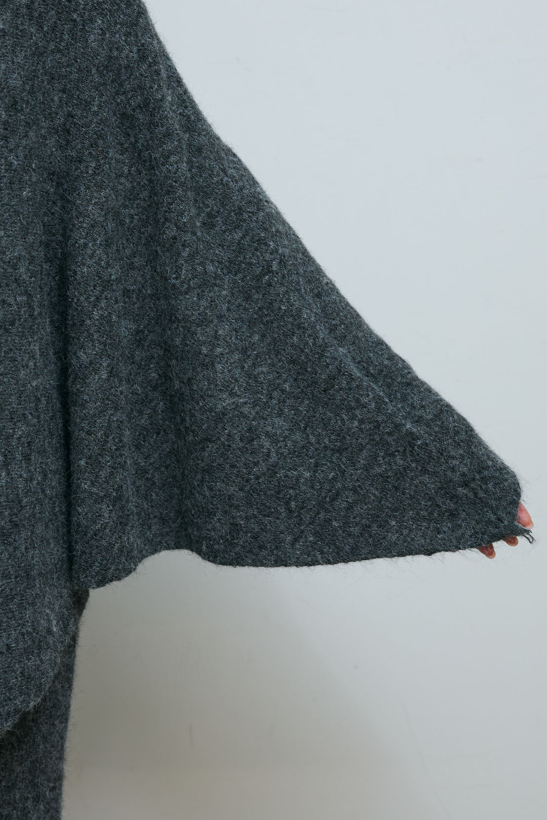 [予約/SET]ポンチョレイヤードニットアップ