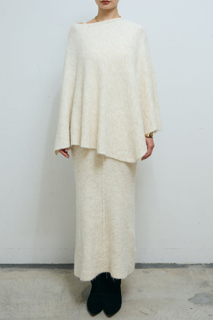 [予約/SET]ポンチョレイヤードニットアップ