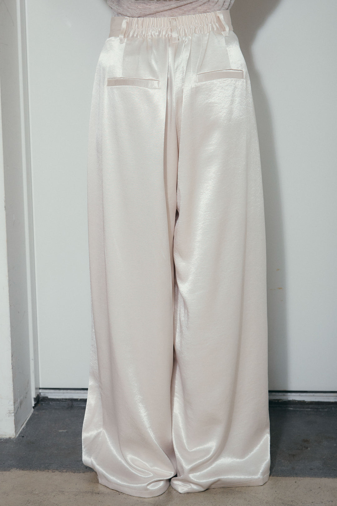 [予約/SET]ロービングケーブルオーバーサイズジップPO+シアーヘンリーネックロンT+サテンタックワイドパンツ(3set)