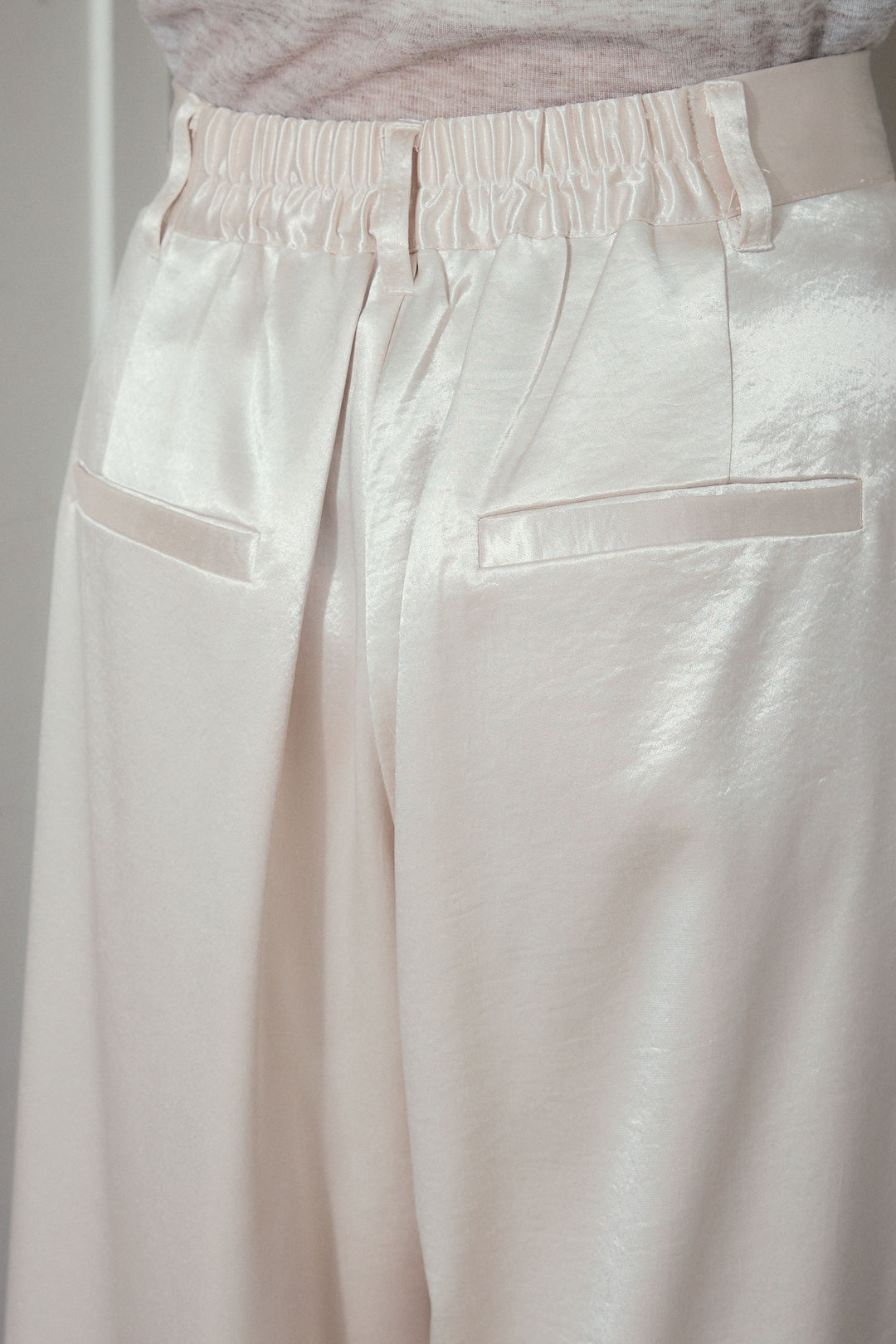 [予約]サテンタックワイドパンツ