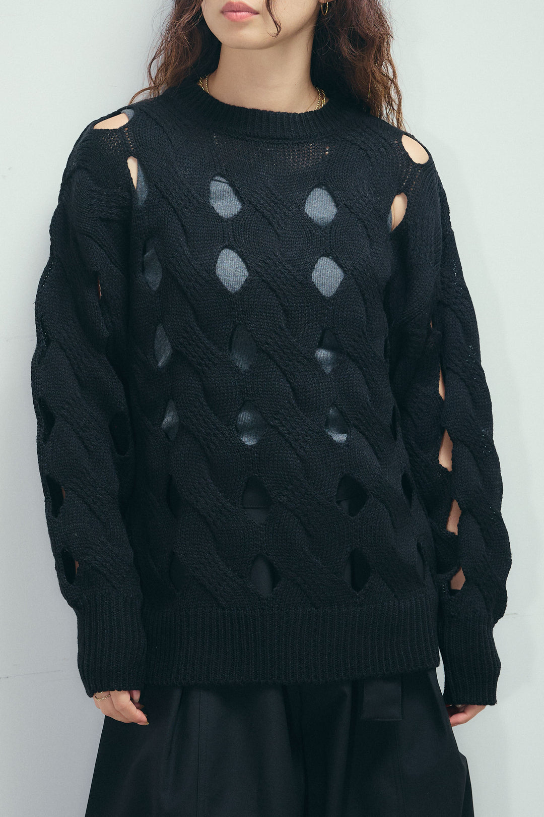 [予約]ケーブルカットアウトニットTOP