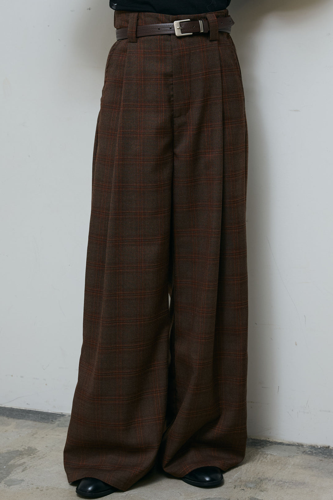 [予約]ベルト付きチェックタックワイドパンツ