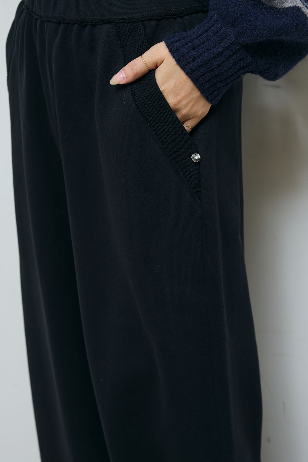 [予約/SET]スタンドカラーボーダージップニット+カーブスウェットパンツ(2set)