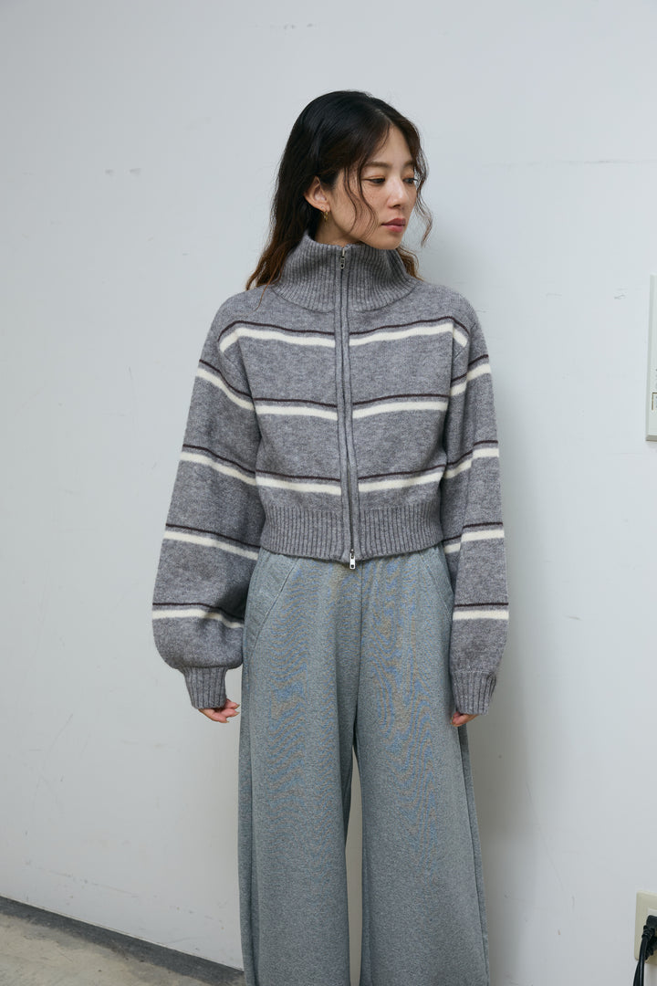 [予約]スタンドカラーボーダージップニット