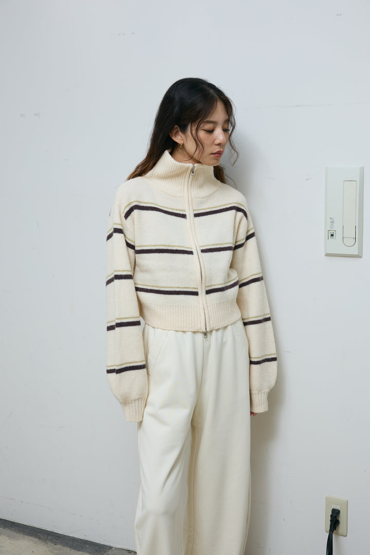 [予約]スタンドカラーボーダージップニット