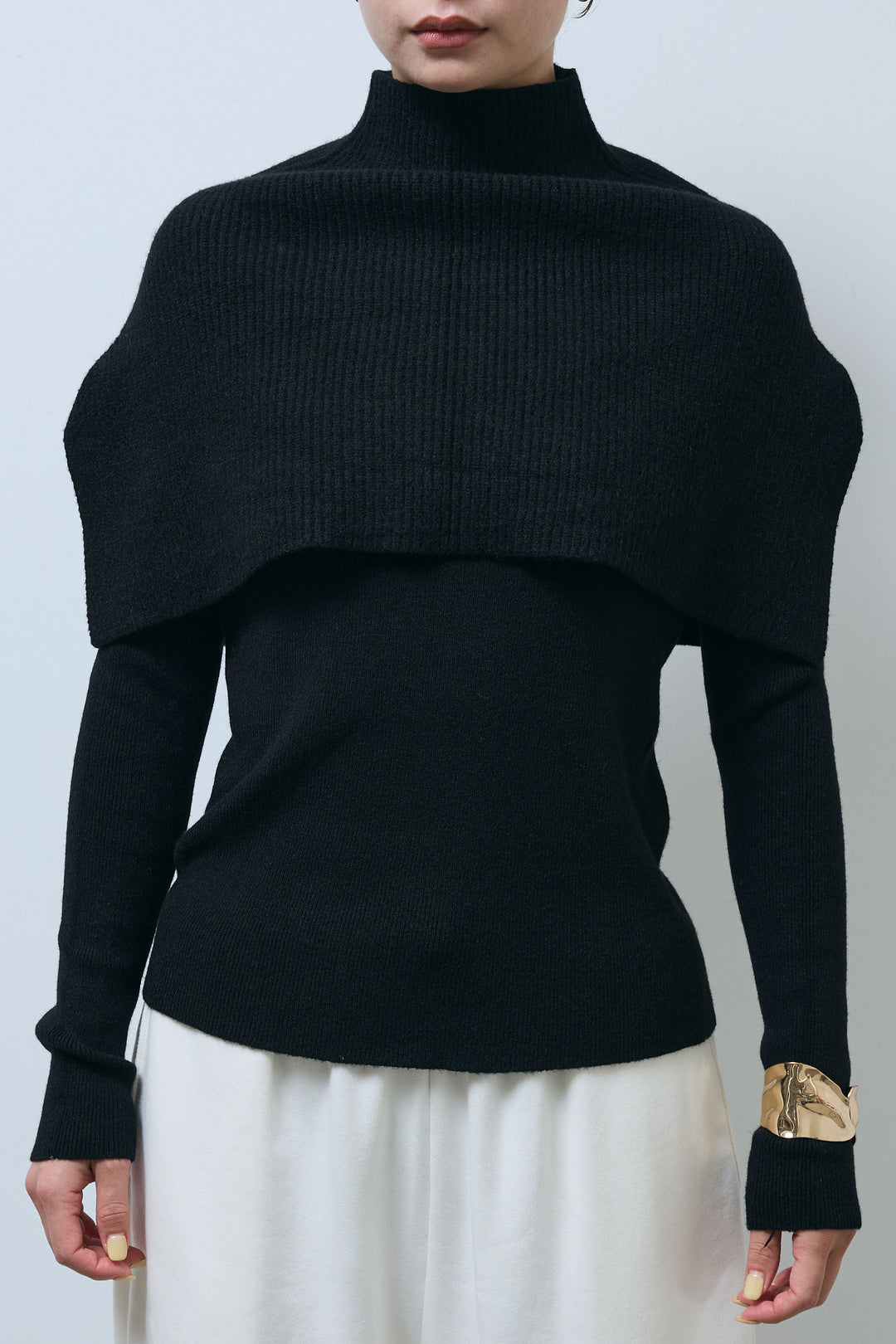 [予約]ケープアンサンブルニット