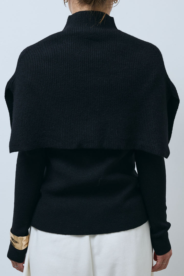 [予約/SET]ケープアンサンブルニット+フロントジップストラップデザインデニムサロペット(2set)